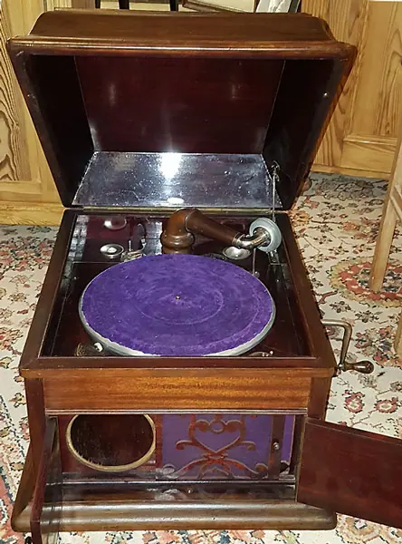 Grammophon Jugendstil um 1910 (Grammophon 003) – Antik Mitwitz