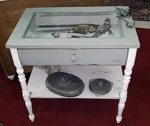Auslage Vitrine um 1880 (Shabby_Tis 001) – Antik Mitwitz
