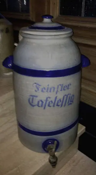 Altes Steingutgefäß „Tafelessig“ (Tafelessig 003) – Antik Mitwitz