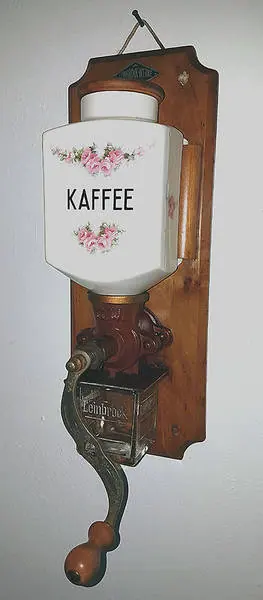 Max Rösler Kaffeemühle um 1920 (Wa_Kaf Roe 002) – Antik Mitwitz