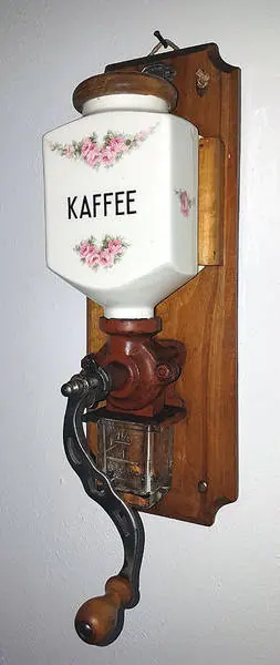 Max Rösler Kaffeemühle um 1920 (Wa_Kaf Roe 004) – Antik Mitwitz
